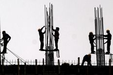 obama apuesta por la infraestructura para incentivar la economia