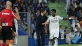 La advertencia de Xabi Alonso a Vinicius Jr tras su brutal enojo al ser reemplazado frente al Barcelona. Foto: EFE La advertencia de Xabi Alonso a Vinicius Jr tras su brutal enojo al ser reemplazado frente al Barcelona. Foto: EFE