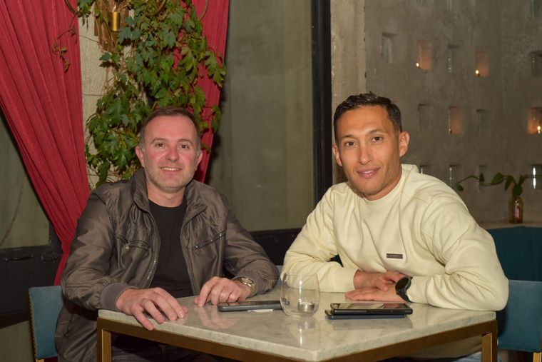 Los primeros en llegar fueron Federico Espínola y Gabriel Blanco. Los primeros en llegar fueron Federico Espínola y Gabriel Blanco.