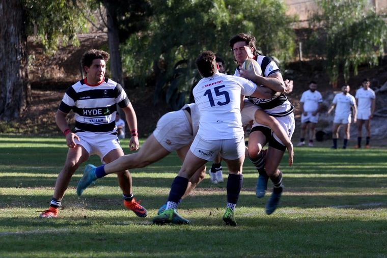 Peumayén inició bien su camino al ascenso Foto: Foto y Fuente - Unión de Rugby de Cuyo