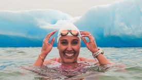 Para Bárbara, nadar en aguas abiertas -y a menudo gélidas- "es una sensación súper loca, como muy difícil de describir". Para Bárbara, nadar en aguas abiertas -y a menudo gélidas- "es una sensación súper loca, como muy difícil de describir".