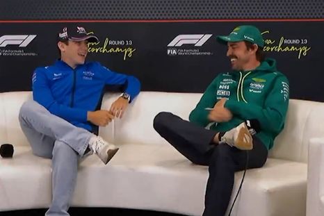 Colapinto y Alonso protagonizaron un divertido momento antes del GP de Bélgica Colapinto y Alonso protagonizaron un divertido momento antes del GP de Bélgica