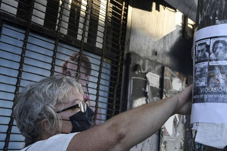 Escrache a los seis abusadores en Palermo Foto: NA