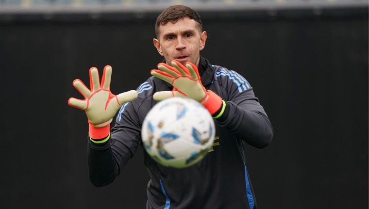 Dibu fue muy sincero y reiteró que quiere estar en los Juegos Olímpicos. Foto: @Argentina