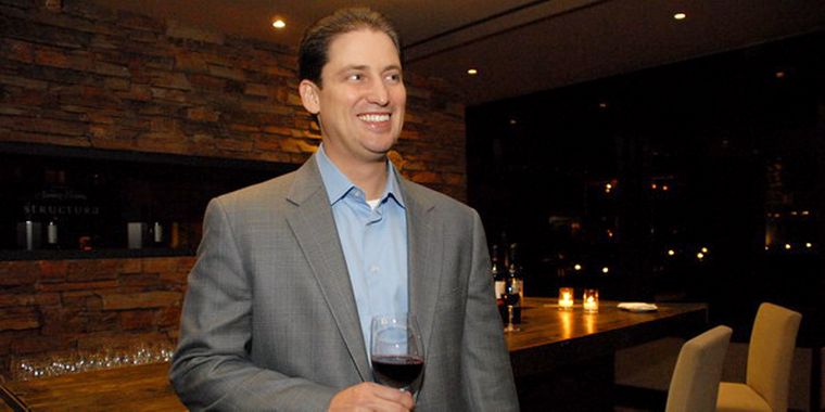 Jorge Picos – importador de vinos Foto: Nacho Gaffuri / MDZ