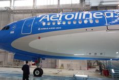 Foto: El A 330 en la fábrica de Toulouse.