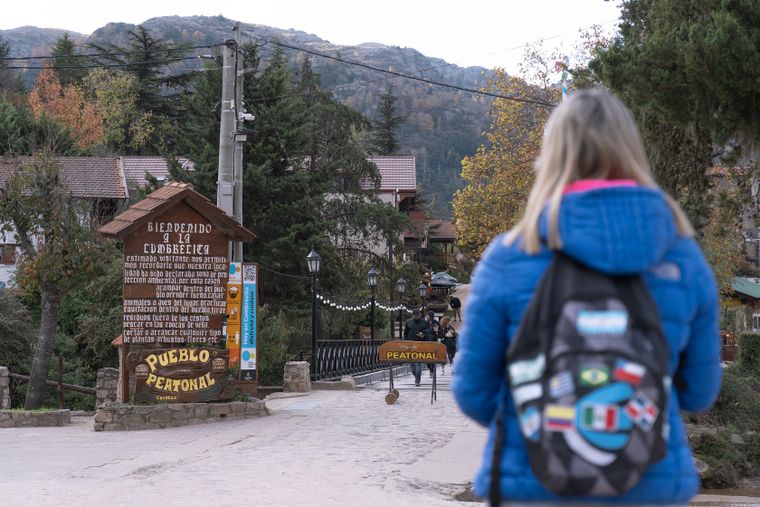 La primavera abre paso a pueblos argentinos donde el clima templado y la naturaleza en flor invitan a viajar.