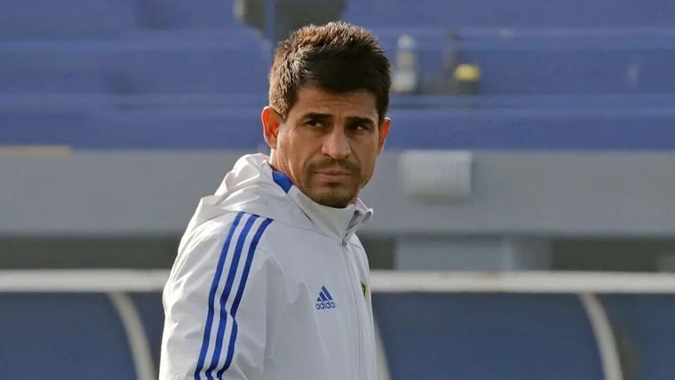 Hugo Ibarra Boca quiere a una figura de otro grande.