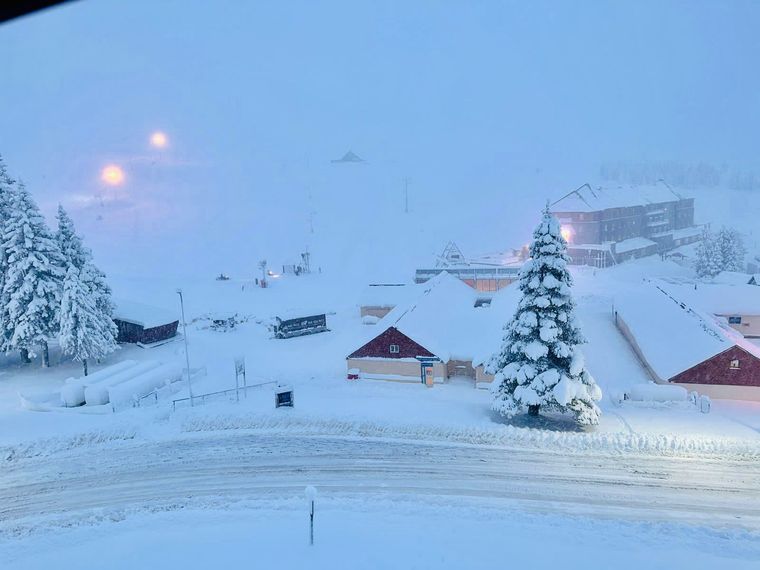 Una intensa nevada cayó en Las Leñas. Foto: Jimena Mauri
