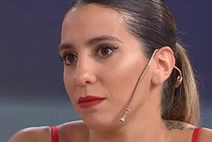 CINTHIA FERNÁNDEZ ESTÁ CONSTRUYENDO UN MEGA TOBOGÁN Y UNA CASCADA EN SU CASA. POR ESTE MOTIVO, LA PANELISTA DE MOMENTO D FUE DURAMENTE CRITICADA Y ESTALLÓ DE FURIA.