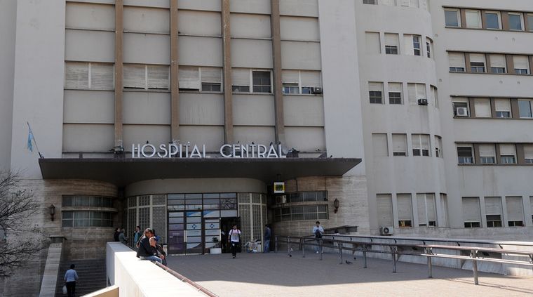 El Hospital Central es el que más personas internadas tiene con síntomas de coronavirus