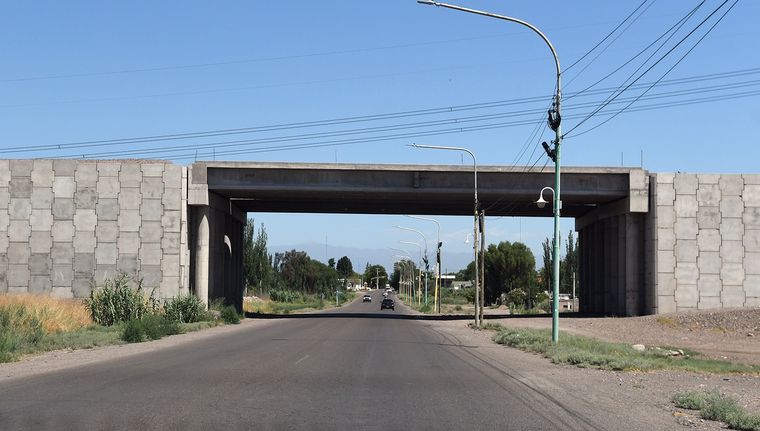 Así está hoy la Variante Palmira, una de las obras nacionales que está frenada en Mendoza Foto: ALF PONCE MERCADO / MDZ