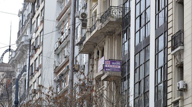 En medio de una situación económica difícil, el mercado inmobiliario consolida su recuperación Foto: Celeste Salguero