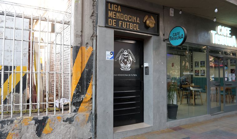 La Liga Mendocina de Fútbol podría sufrir una nueva decersión durante la presente temporada.