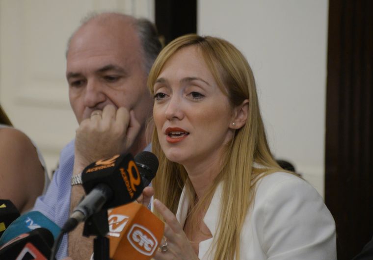 Anable Fernández Sagasti.