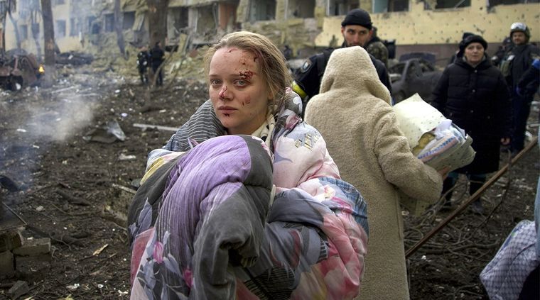Marianne, una joven herida en Mariúpol, Ucrania. Foto: Bbc.