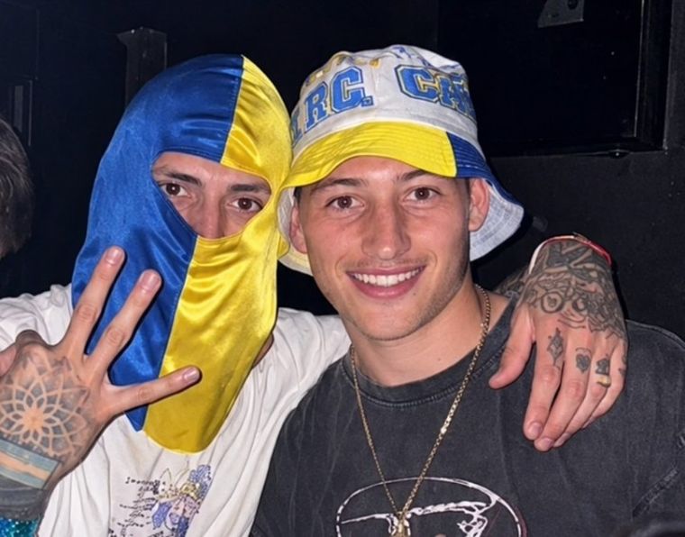 La foto de Franco Domínguez Ávila durante los festejo de Rosario Central que generó enojo entre los hinchas de Estudiantes. La foto de Franco Domínguez Ávila durante los festejo de Rosario Central que generó enojo entre los hinchas de Estudiantes.