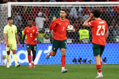 MDZol | Portugal España Nations League Cristiano Ronaldo.jpg