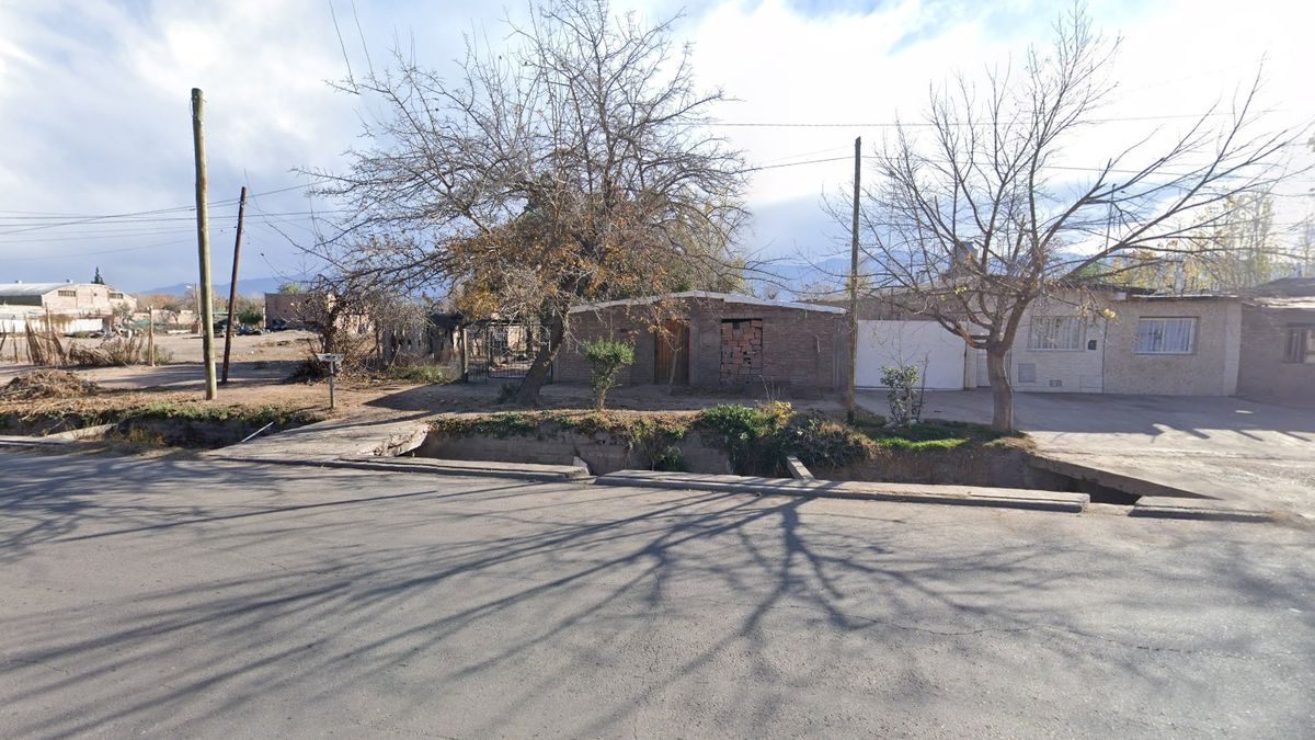 Encontraron a un hombre muerto en un zanjón de Las Heras e investigan las causas