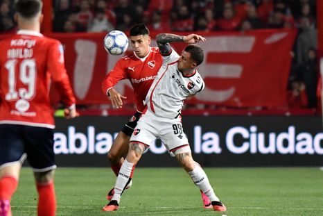 Independiente le ganó a Newells en el Libertadores de América.