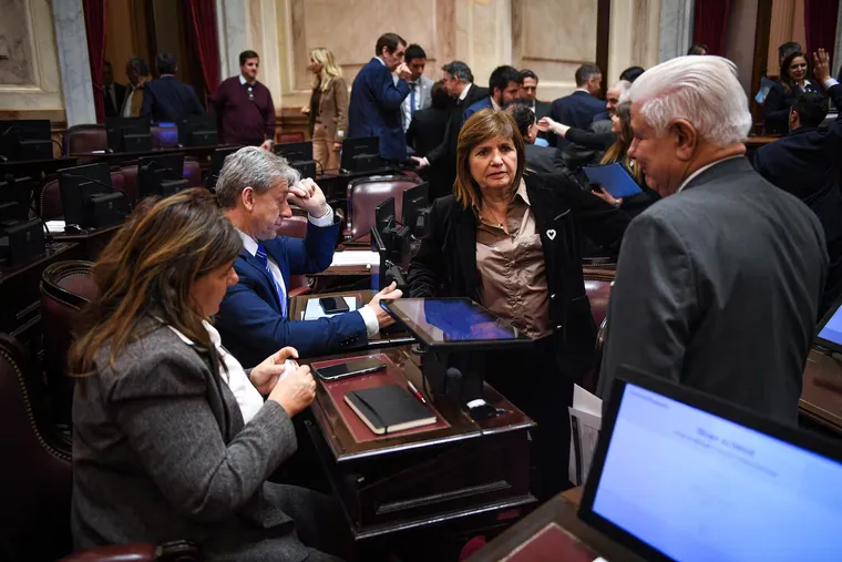 Bullrich negocia para garantizar votos aliados Bullrich negocia para garantizar votos aliados