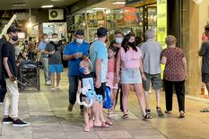 a pesar de la fuerte suba de casos, los turistas siguen llegando a un importante destino