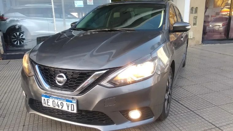 Nissan Sentra