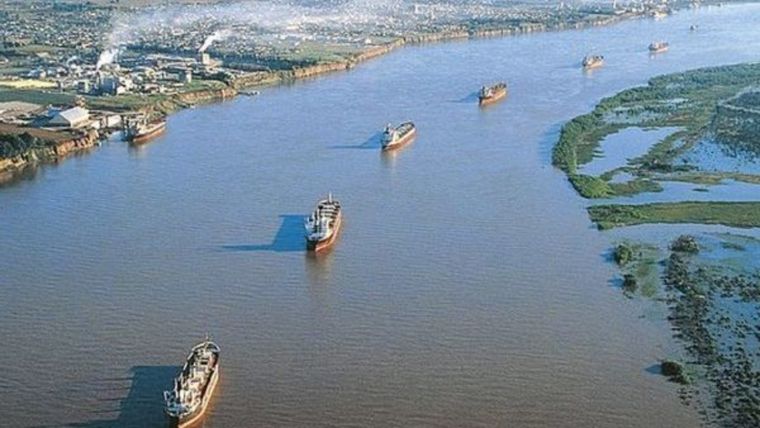 La Hidrovía estará bajo control del Estado nacional por un año. Foto: LogiNews