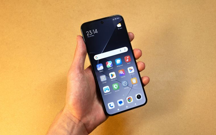 Las submarcas de Xiaomi, Redmi y POCO dominan el mercado de los gama media.