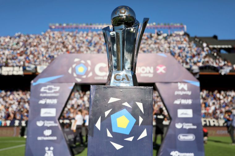 Los partidos de Boca, River y los demás postergados de Copa Argentina ya tienen fecha.