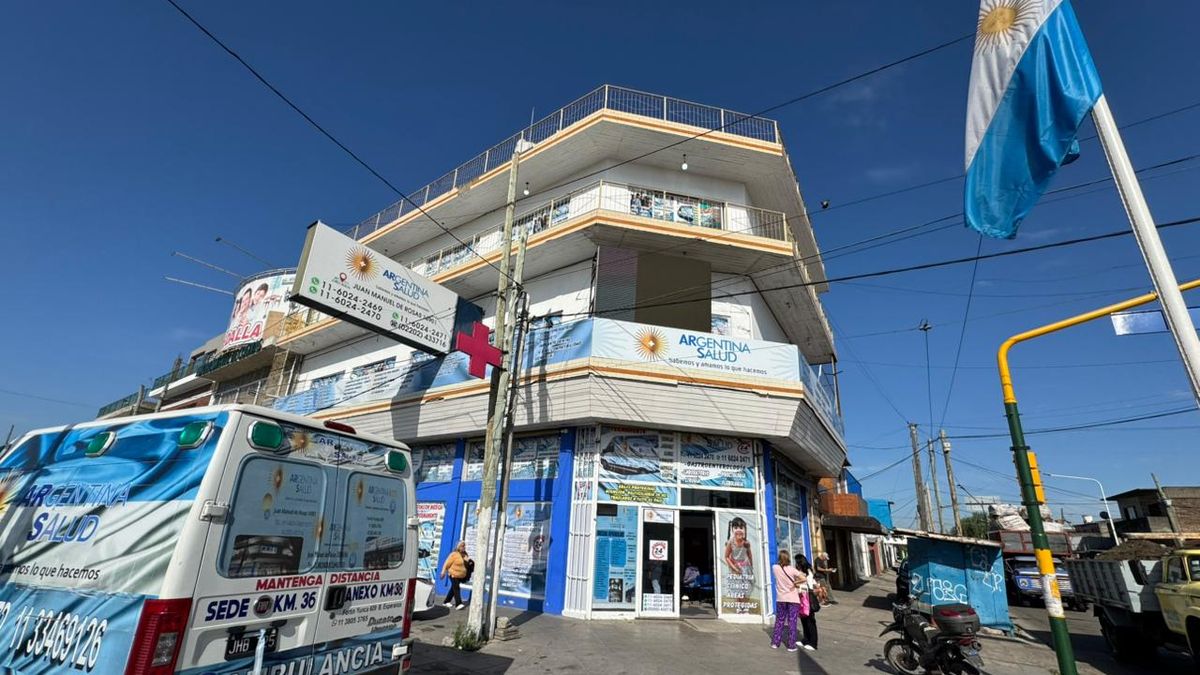 Allanaron una clínica clandestina en González Catán por una red de médicos truchos y estafas