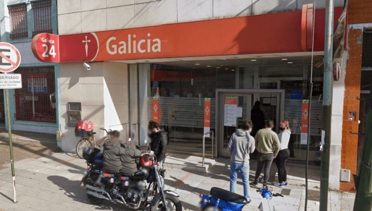 La sucursal de Temperley fue asaltada por cuatro ladrones