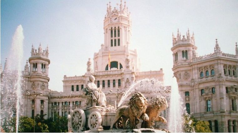 Fuente de La Cibeles,en pleno corazón de Madrid