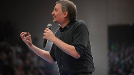 La agrupación encabezada por Máximo Kirchner volvió a disparar contra el fiscal Diego Luciani.