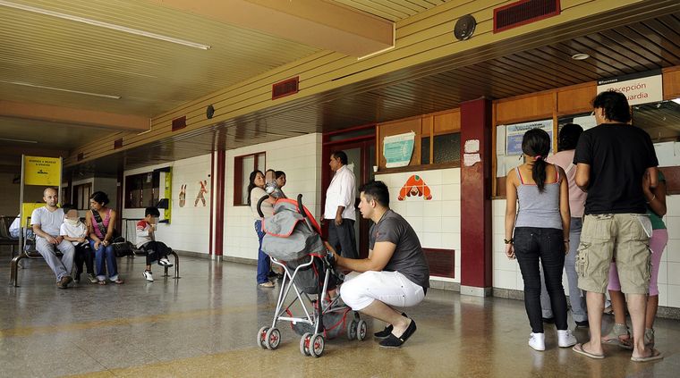 La guardia del hospital Notti es uno de los servicios que se verá restringido Foto: ALF PONCE MERCADO / MDZ