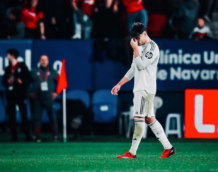 Su estado de salud genera preocupación y lo deja en duda para los próximos partidos.