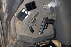 Armas de fuego y sustancias ilícitas secuestradas Foto: Ministerio de Seguridad