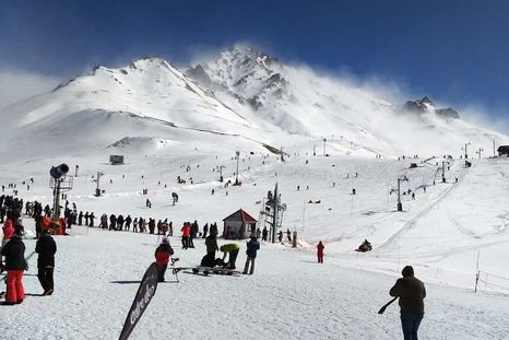 Las Leñas es uno de los centros de esquí más visitados por los turistas Foto: Gentileza Hugo Muñoz Las Leñas es uno de los centros de esquí más visitados por los turistas Foto: Gentileza Hugo Muñoz
