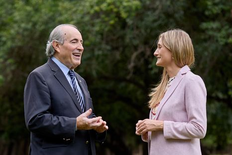Elecciones UNCuyo: los cuestionamientos de una agrupación a otra antes de que empiece la campaña. Elecciones UNCuyo: los cuestionamientos de una agrupación a otra antes de que empiece la campaña.