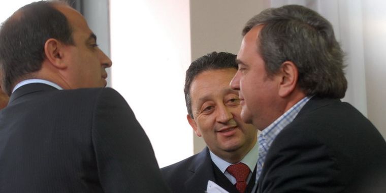 Mario Adaro (izquierda), con Jaque y el intendente Miranda. Foto: Pachy Reynoso / MDZ