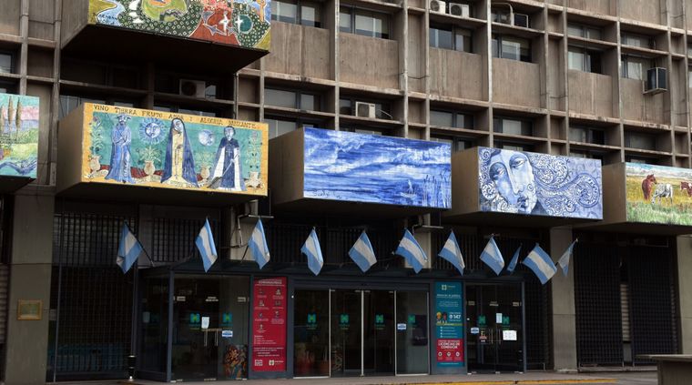 La Municipalidad de Capital ofrece un espacio de conectividad para alumnos y docentes del nivel terciario y universitario Foto: ALF PONCE / MDZ