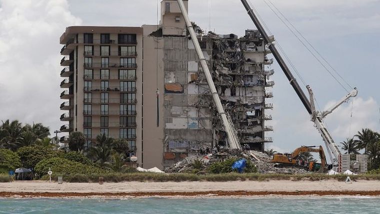 Los ingenieros deben poner fecha a la demolición