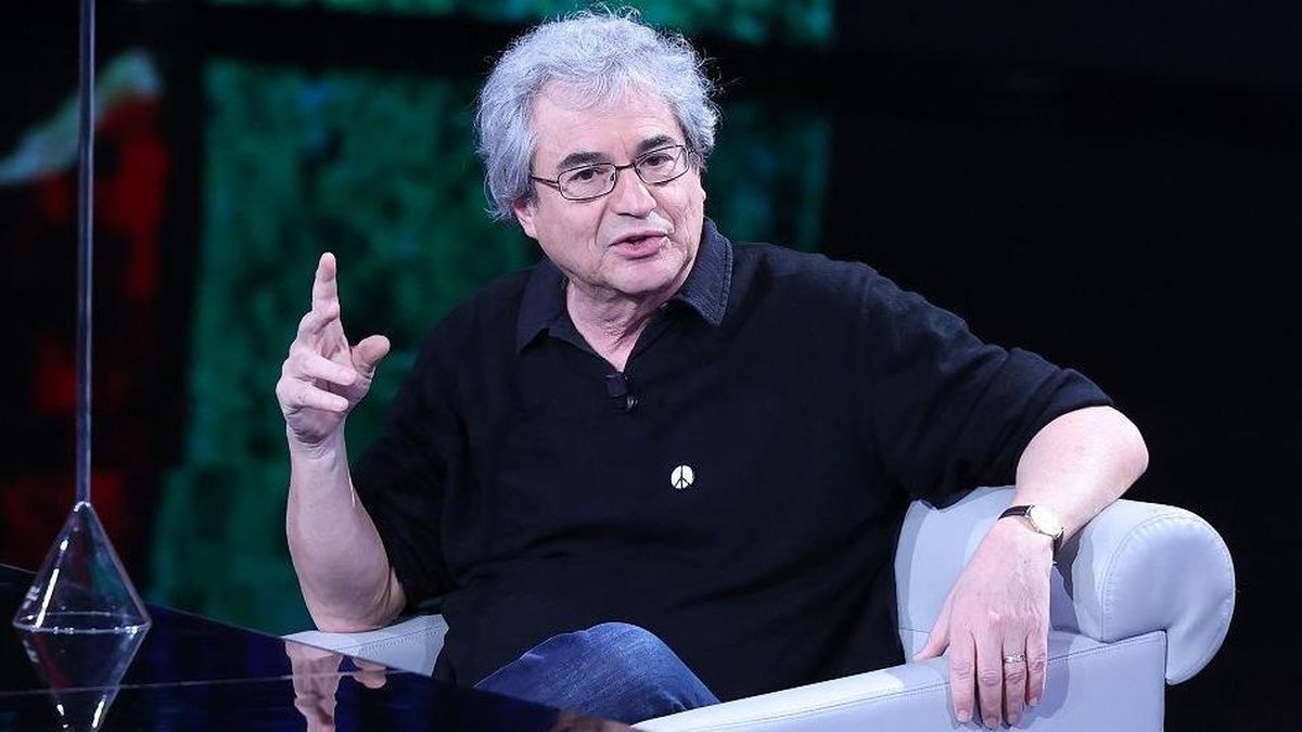 "La IA está muy sobrevalorada: es mucho menos creativa que el peor de mis estudiantes": entrevista con el aclamado físico Carlo Rovelli