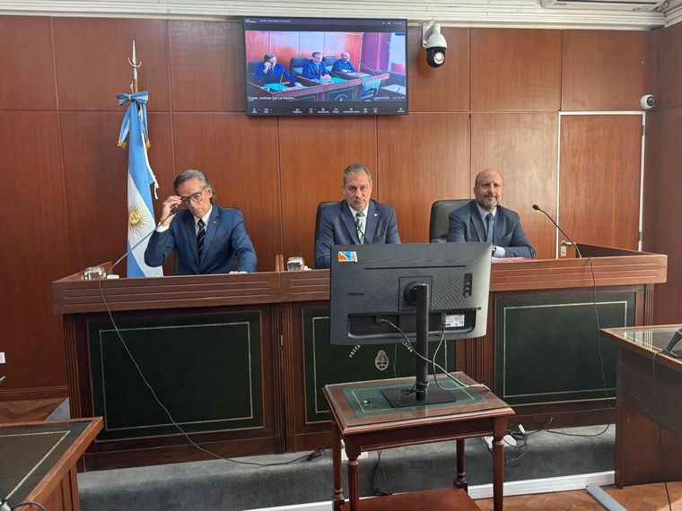 Los Camaristas: Gustavo Hornos, Javier Carbajo y Mariano Borinsky Los Camaristas: Gustavo Hornos, Javier Carbajo y Mariano Borinsky