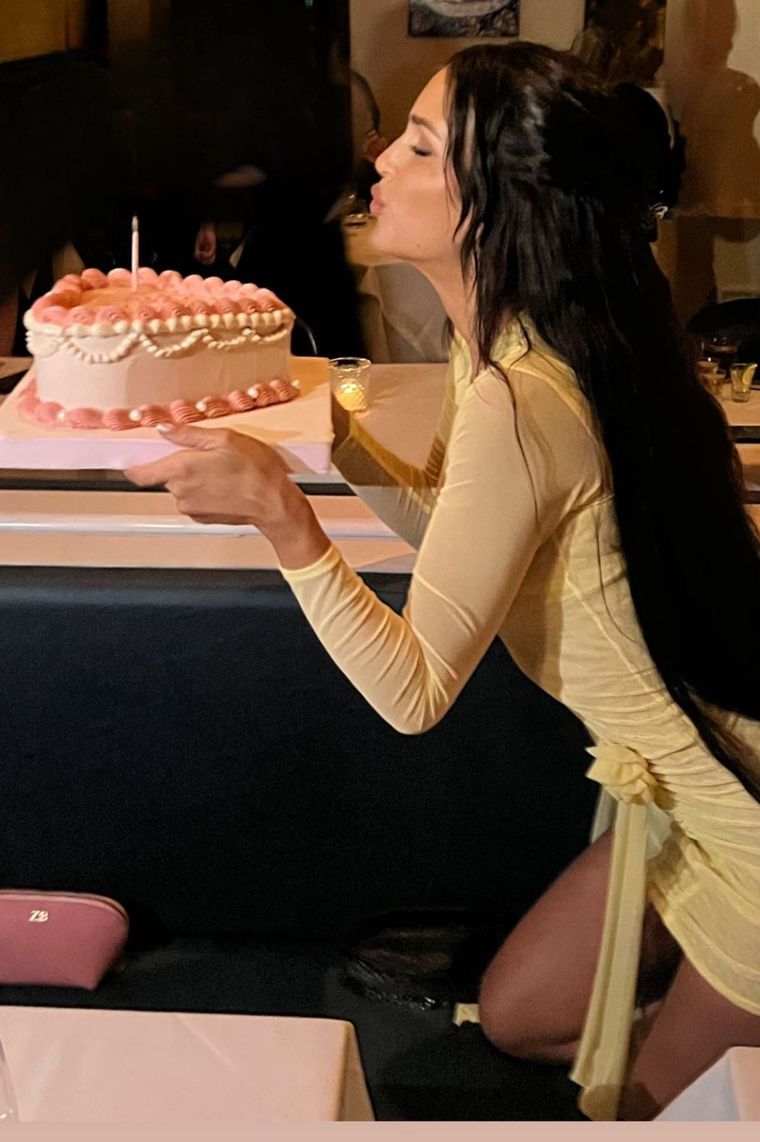 El vestido amarillo más comentado que une a Zaira Nara y Georgina Rodríguez Foto: Instagram