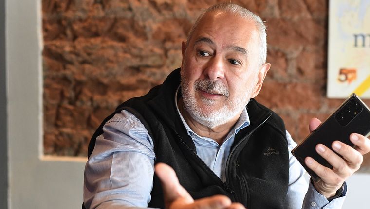 El intendente Alejandro Morillas estaba evaluando desdoblar las elecciones. El intendente Alejandro Morillas estaba evaluando desdoblar las elecciones.