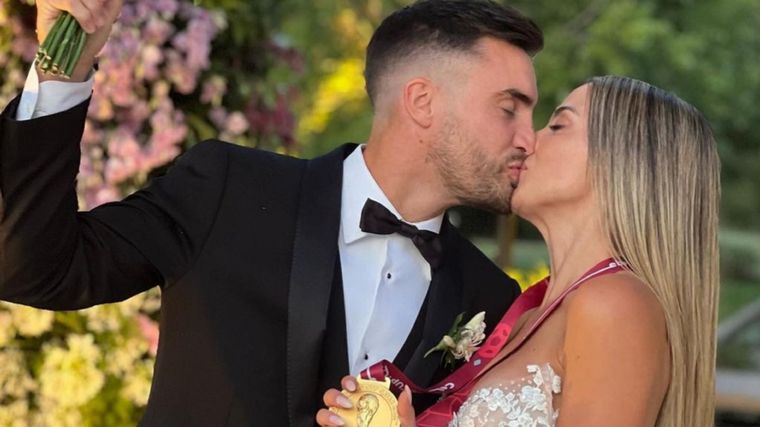 Nico Tagliafico y Caro Calvagni celebraron su aniversario de forma especial Nicolás Tagliafico y Caro Calvagni Foto: Fuente: Imagen @Rodrigomesina