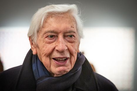 Julio Le Parc nació en Palmira. Julio Le Parc nació en Palmira.