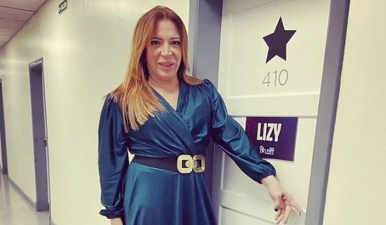 Los trámites de adopción iniciados por la comediante podrían verse afectados por la grave denuncia propulsada por la periodista. Foto: Instagram @lizytagliani