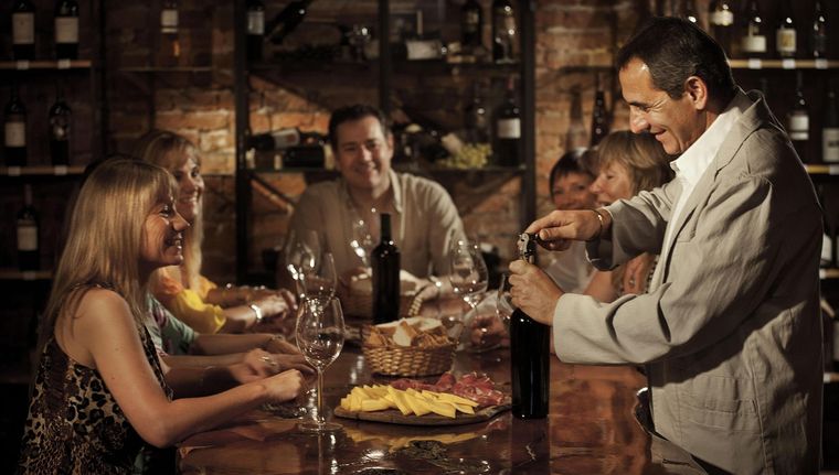 Los festejos y cenas de fin de año son un clásico y las comidas una decisión difícil de tomar. Te dejamos algunas inspiraciones gastronómicas. Foto: EFE